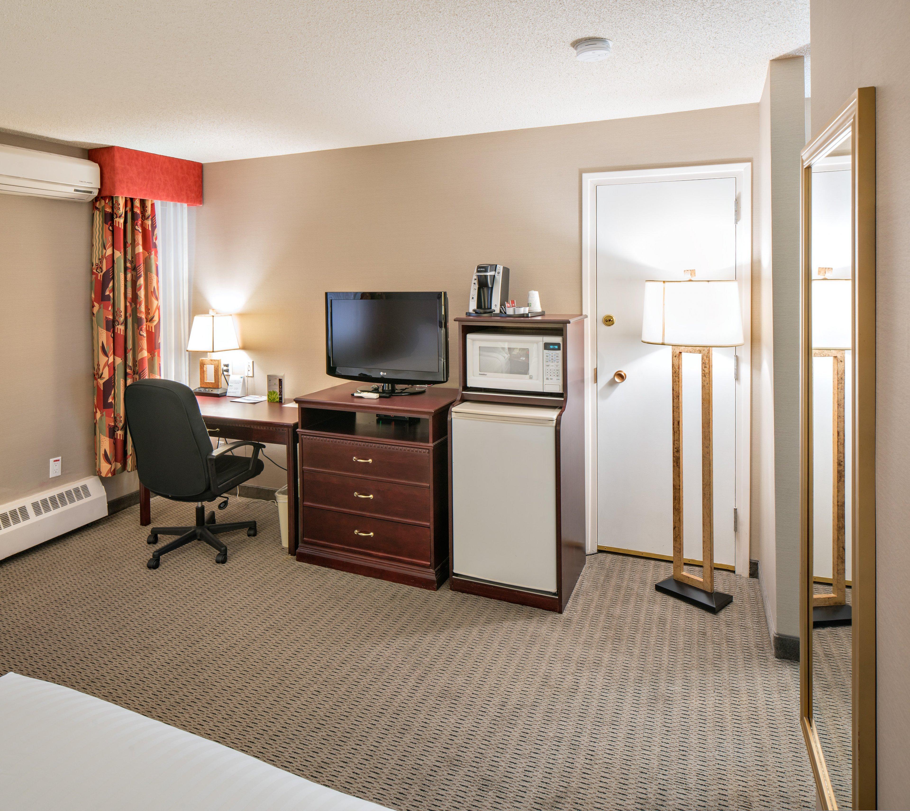 Holiday Inn Express Red Deer By Ihg Buitenkant foto