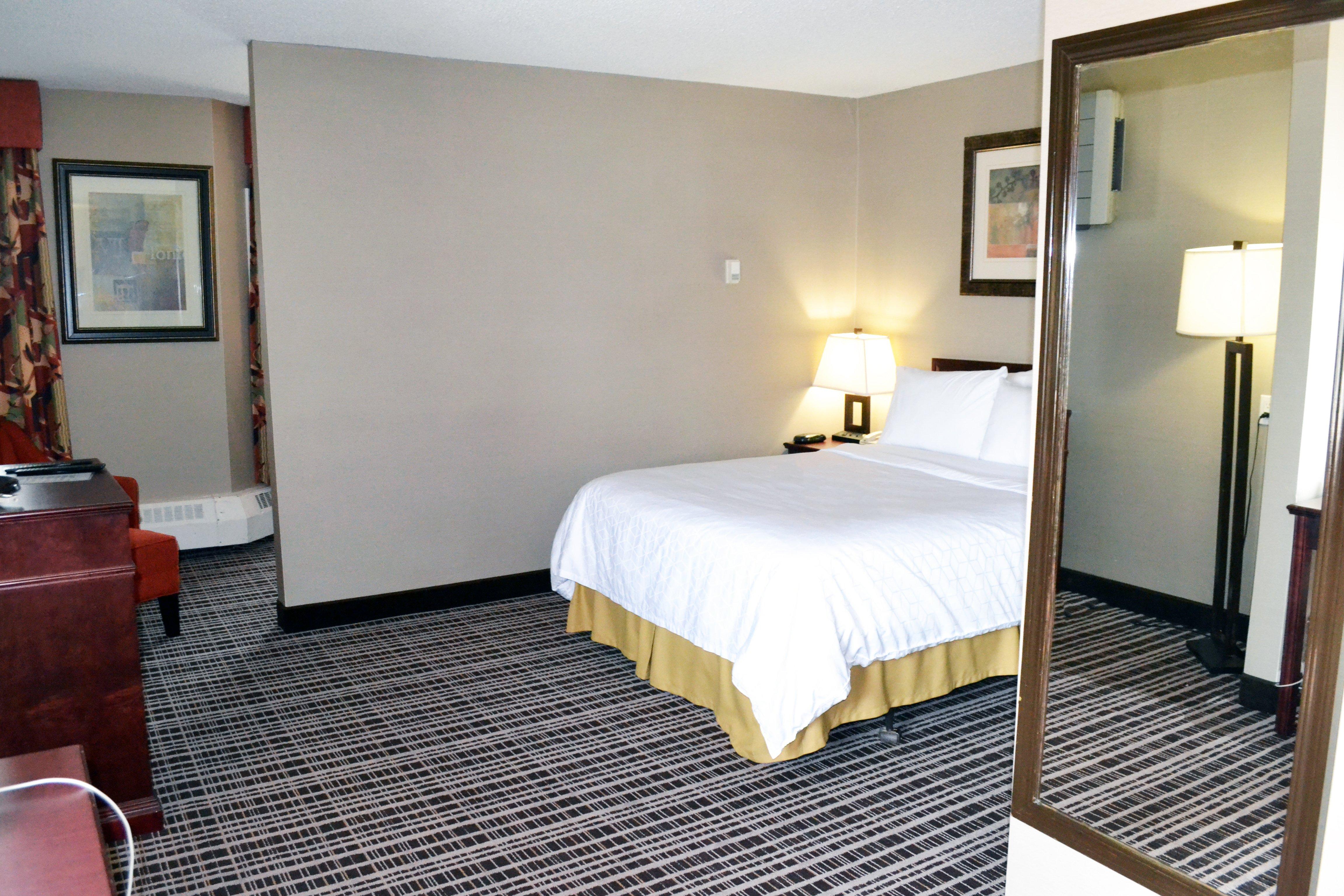 Holiday Inn Express Red Deer By Ihg Buitenkant foto