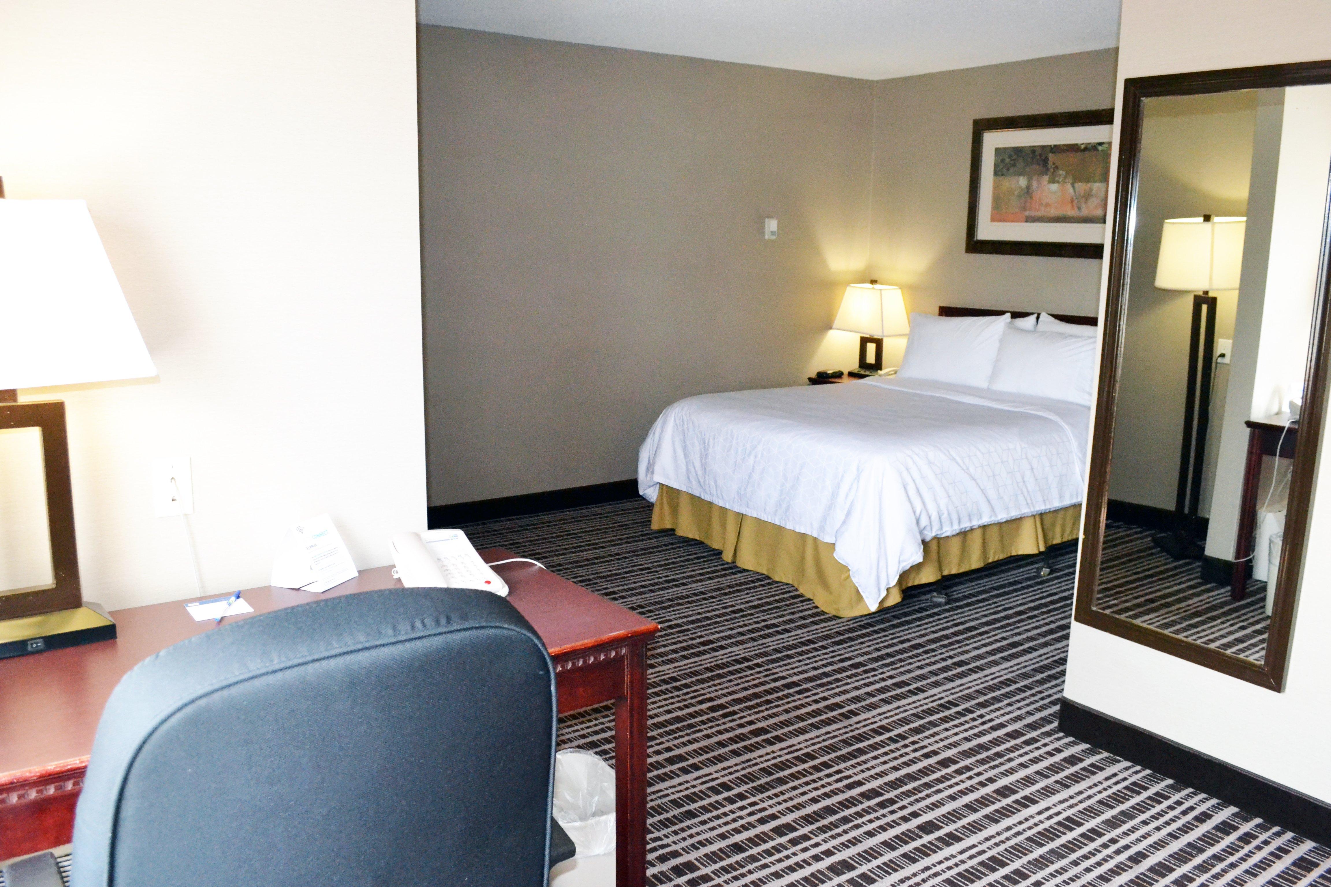 Holiday Inn Express Red Deer By Ihg Buitenkant foto