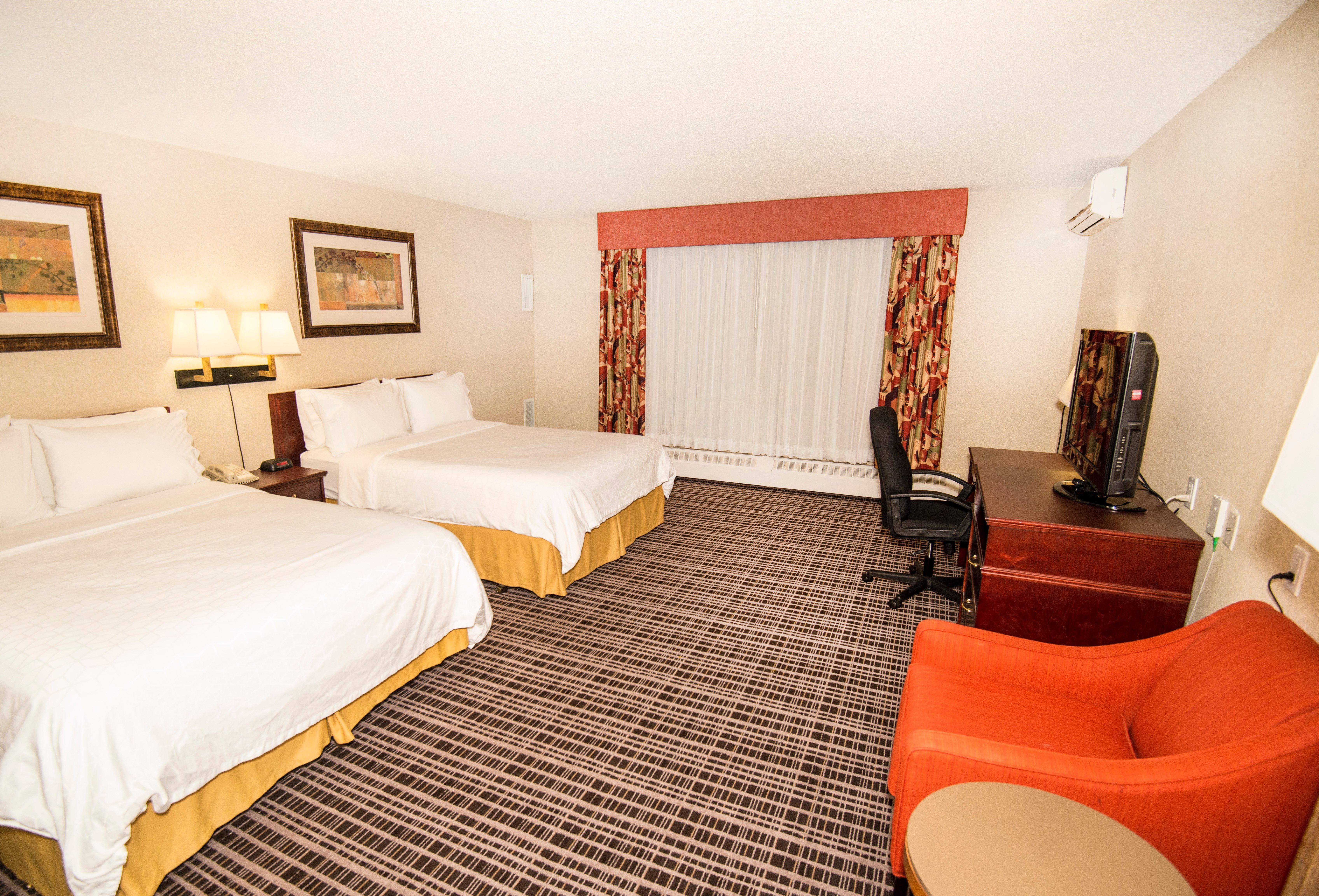 Holiday Inn Express Red Deer By Ihg Buitenkant foto