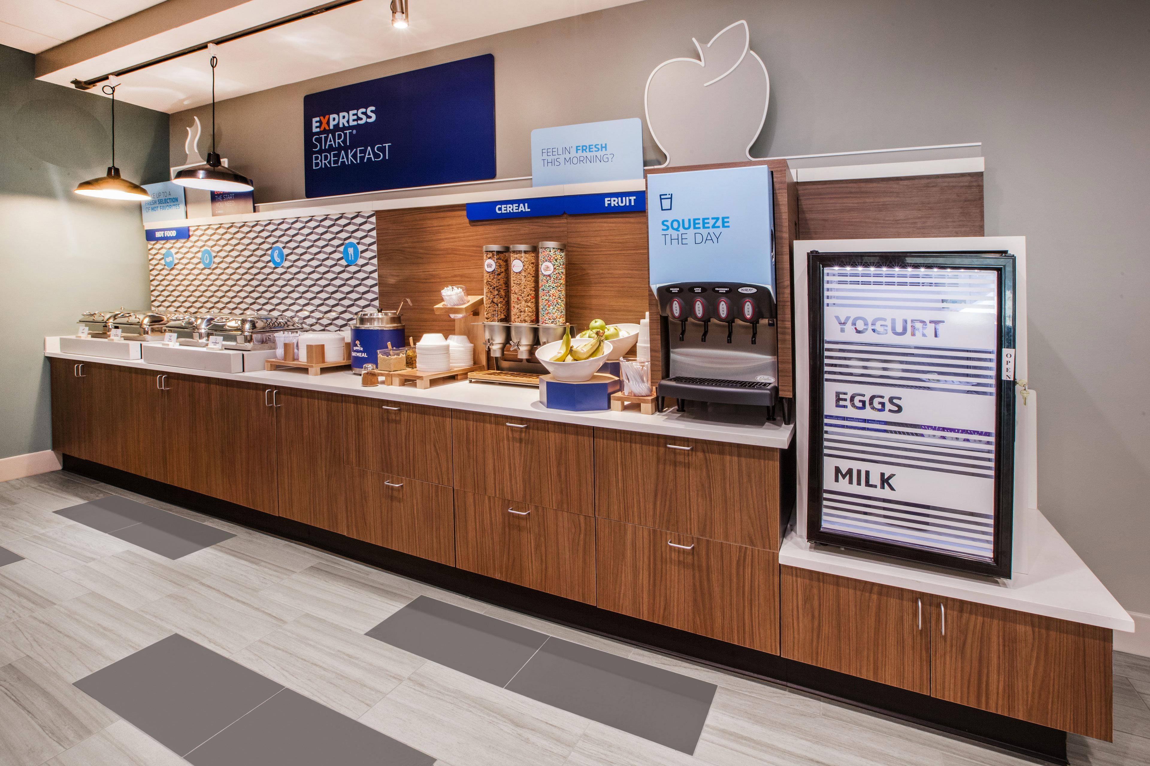 Holiday Inn Express Red Deer By Ihg Buitenkant foto